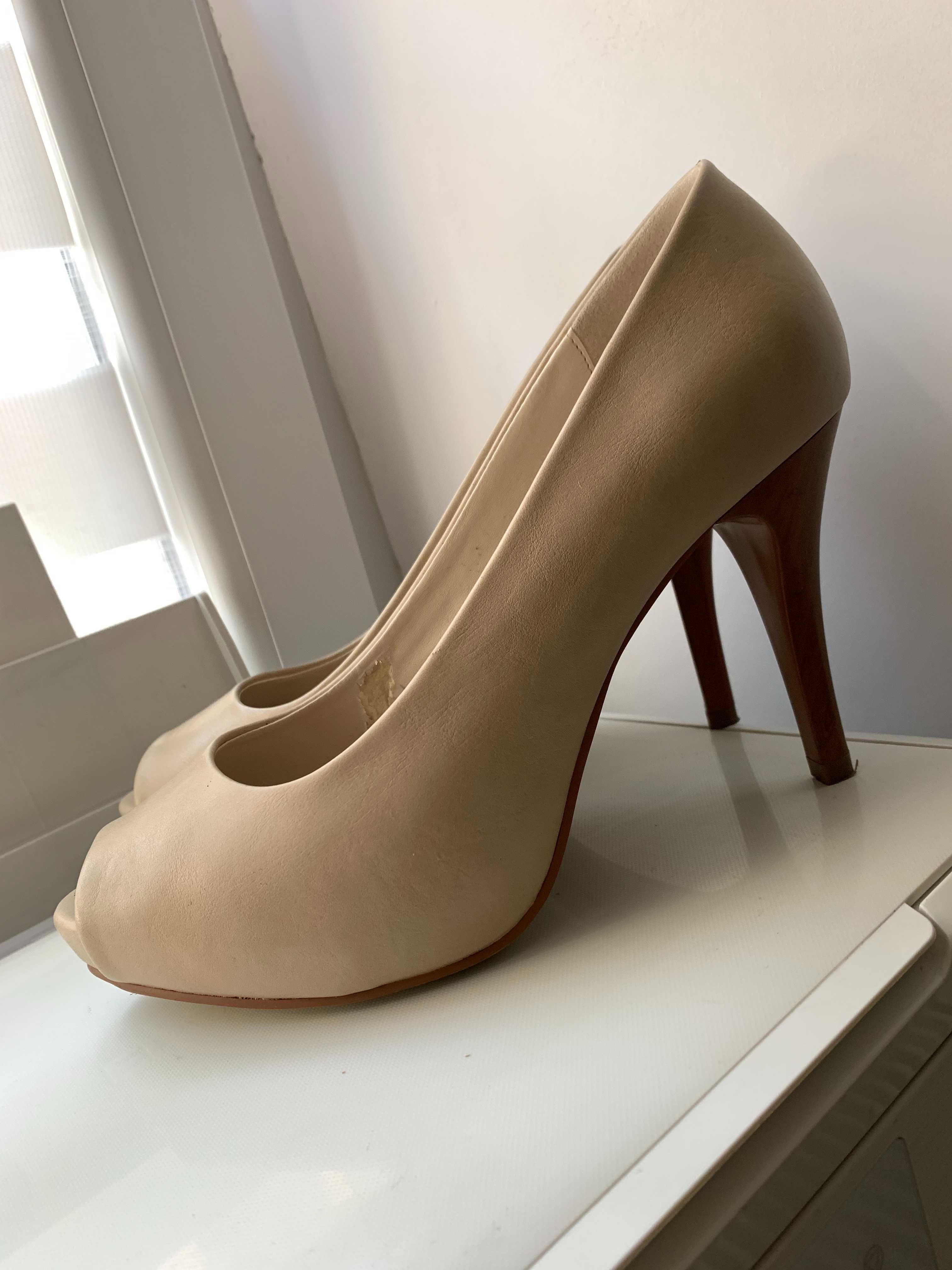 buty szpilki 10cm 39 nude beż beżowe platformy peep toe odkryty palec