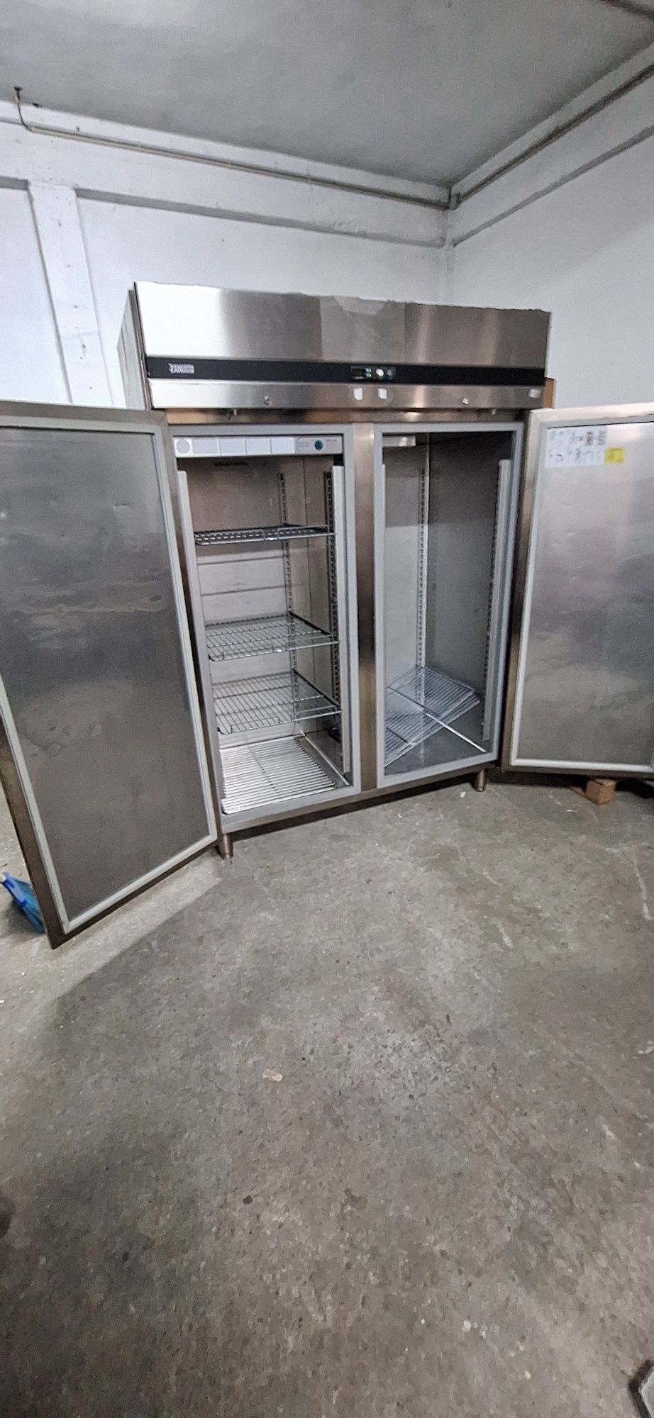 Armário de frio Zanussi 2 portas