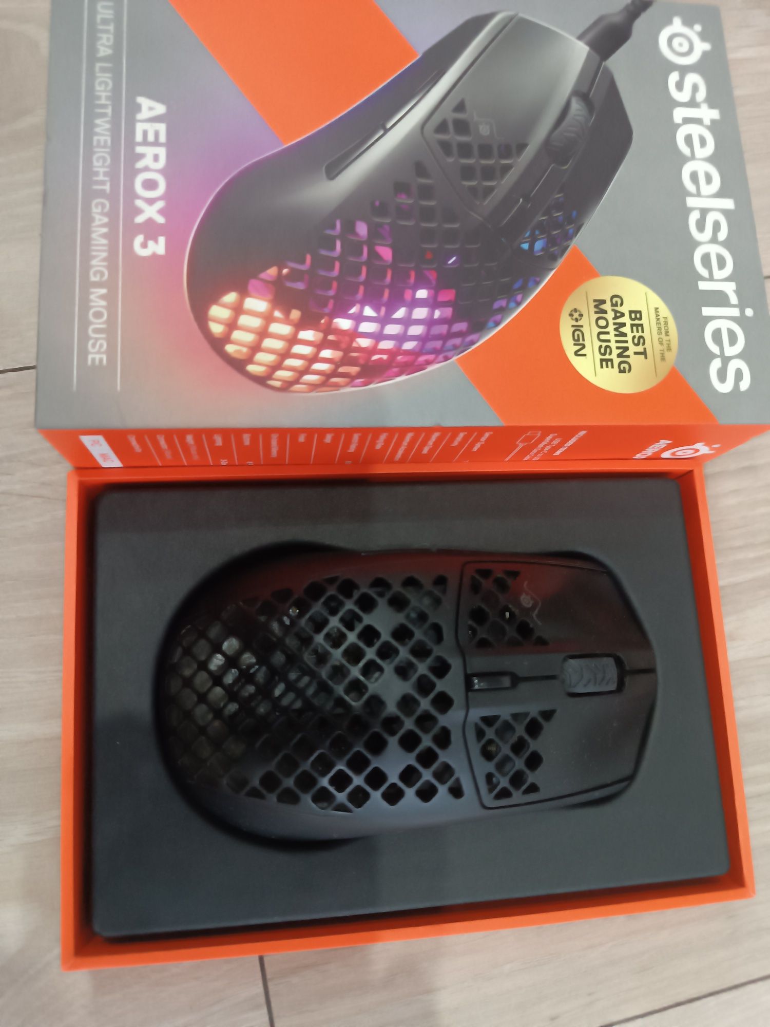 Myszka Mysz SteelSeries Aerox 3