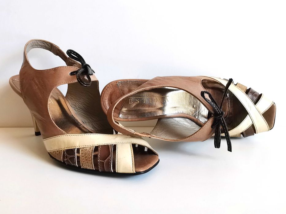 7057. RYŁKO ESTIMA - śliczne eleganckie skóra 37.