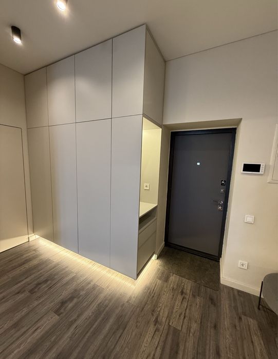 110 тыс.$ Квартира с новым ремонтом/ Новострой в центре /