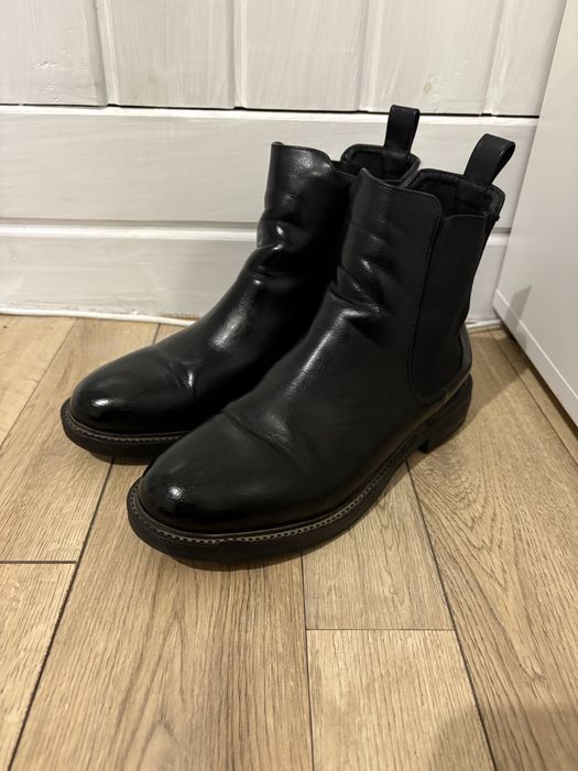 Чоботи осінні жіночі