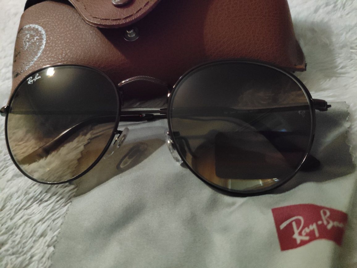 Солнцезащитные очки RayBan 3447,оригинал