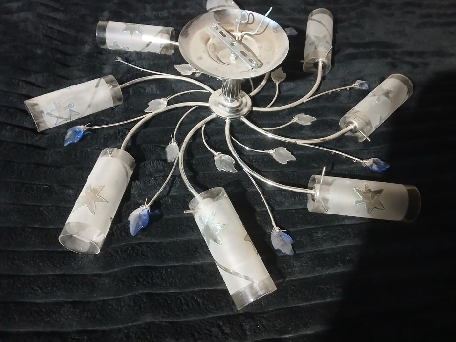 Люстра в гарному стані