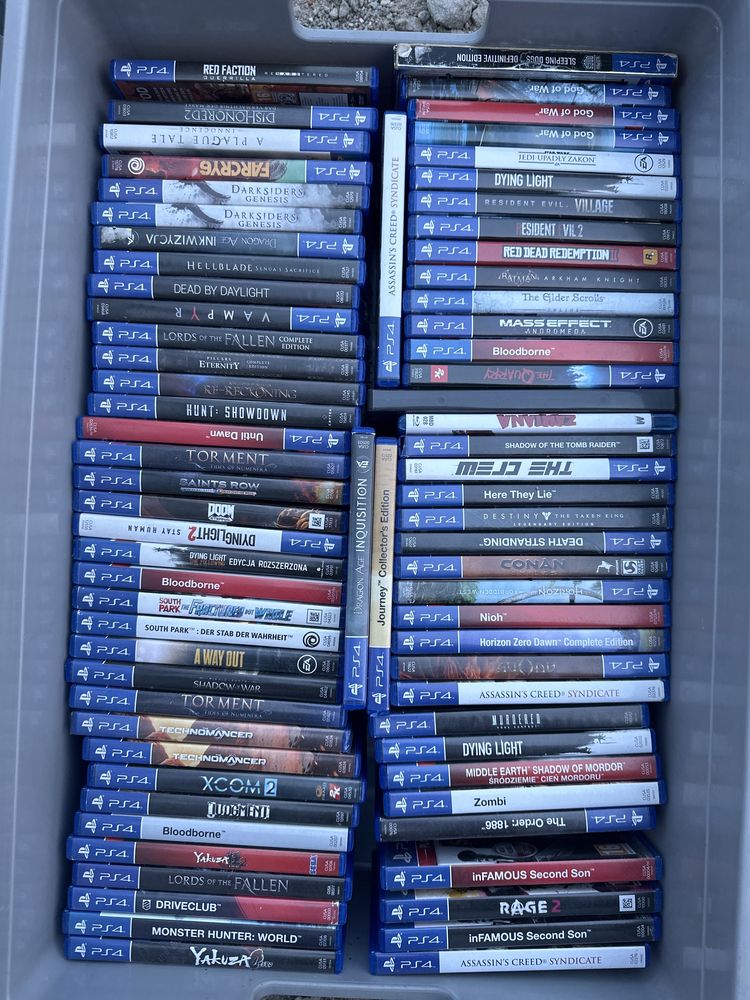 Konsola Ps4 PRO 1tb Jak Nowa akcesoria gry słuchawki stojak gwarancja