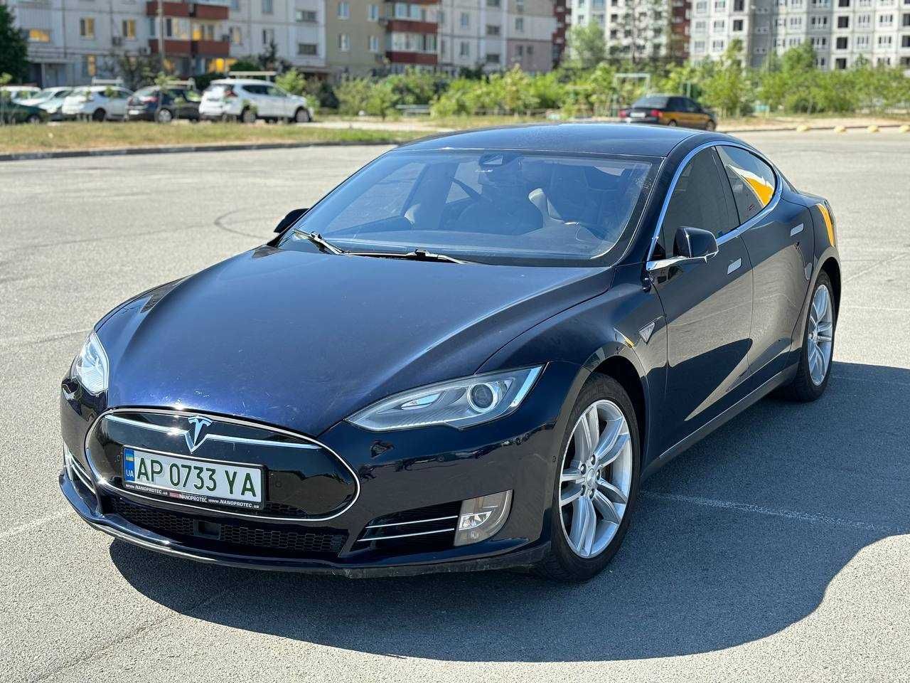 Tesla Model S 2015 Запас ходу 400 км Обмін/Розстрочка п внесок 5400$