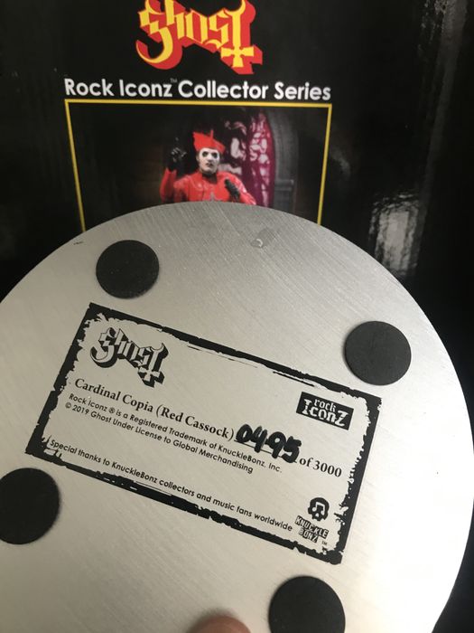 Figura - Ghost (Cardinal Copia)