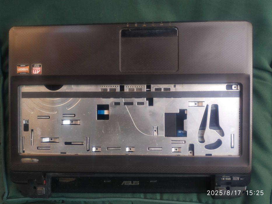 Ноутбук ASUS K52D (по частях )