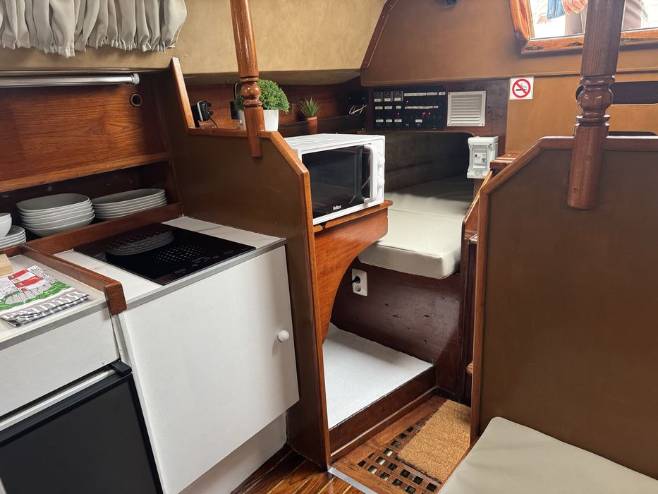 Vendo veleiro com lugar de Marina