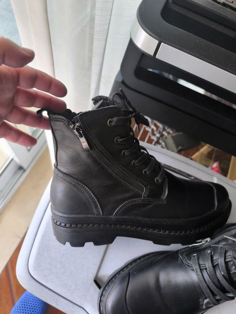Botas unisexo em pele tipo táctica