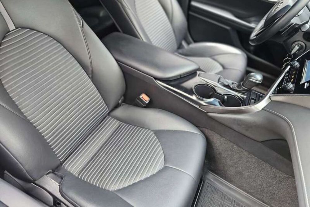 Toyota Camry 2018