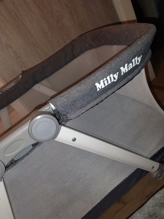 Oddam za darmo łóżeczko i bujak dla dziecka