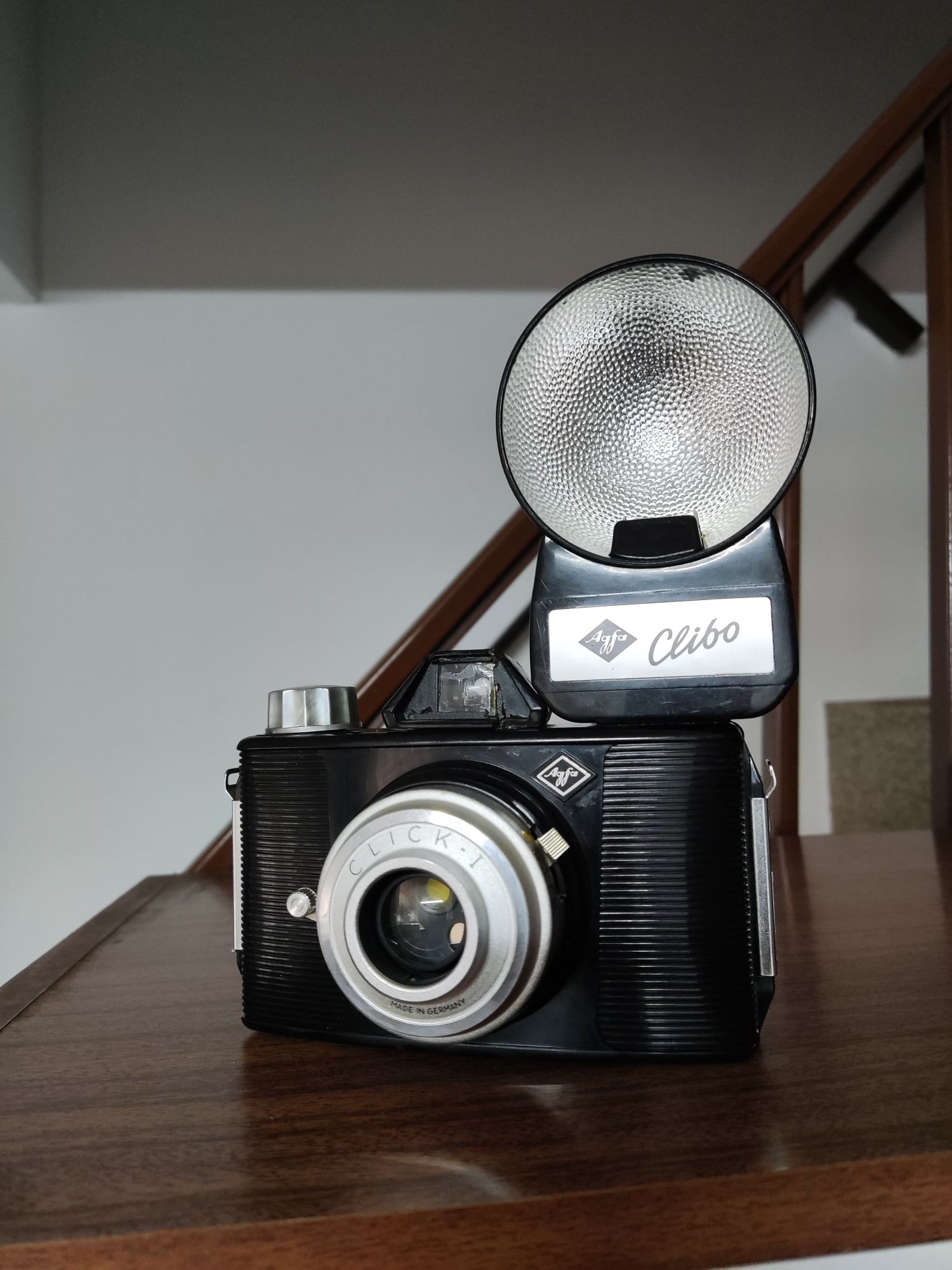 Máquina fotográfica antiga marca AGFA