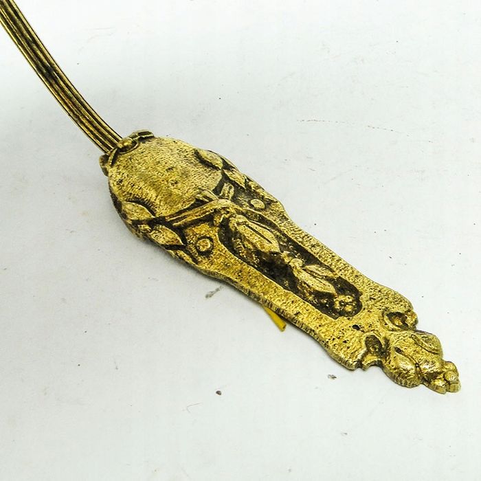 Kinkiet w stylu secesyjnym