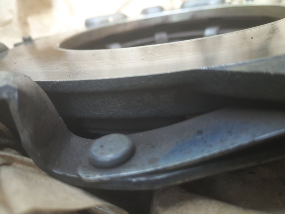 Корзина сцепления Valeo PHC Korea ВАЗ 08,09,99+диск+подшипник.