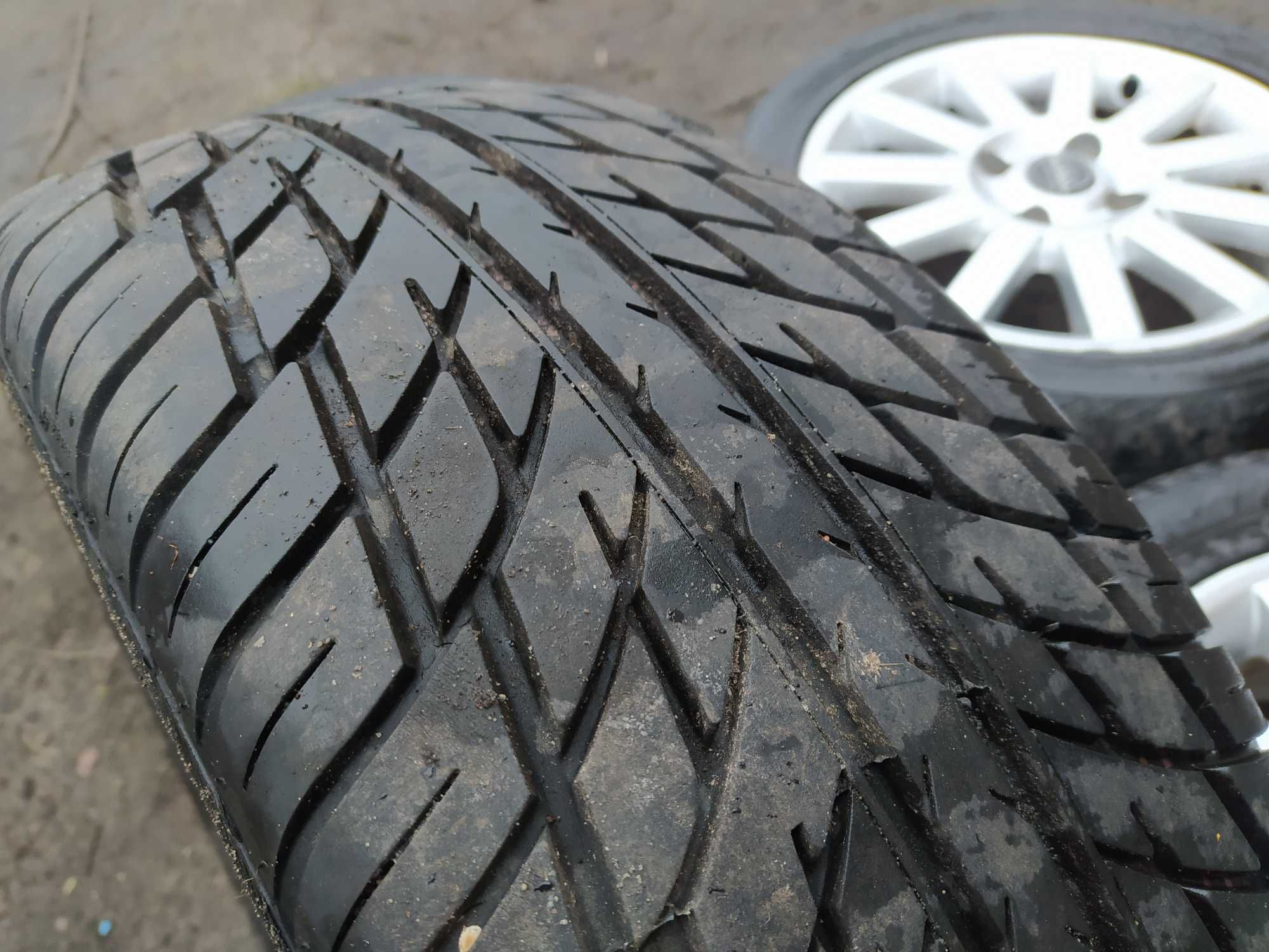 Alufelgi Koła felgi Volvo R16 4x114 16 Cali Komplet