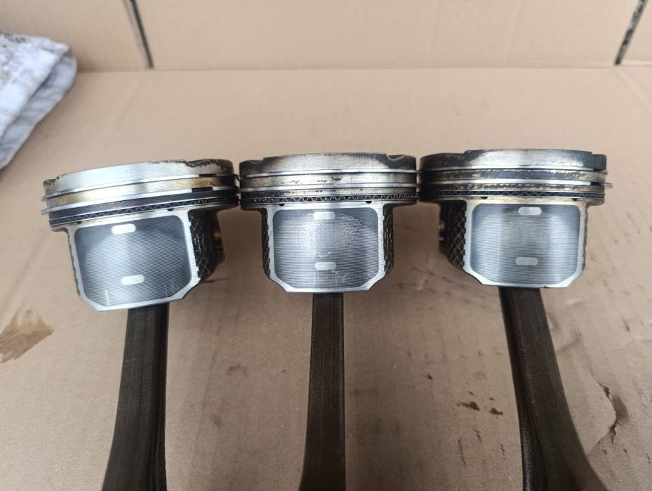 Шатуни поршня 1.2 бензин Fabia Polo Ibiza Cordoba