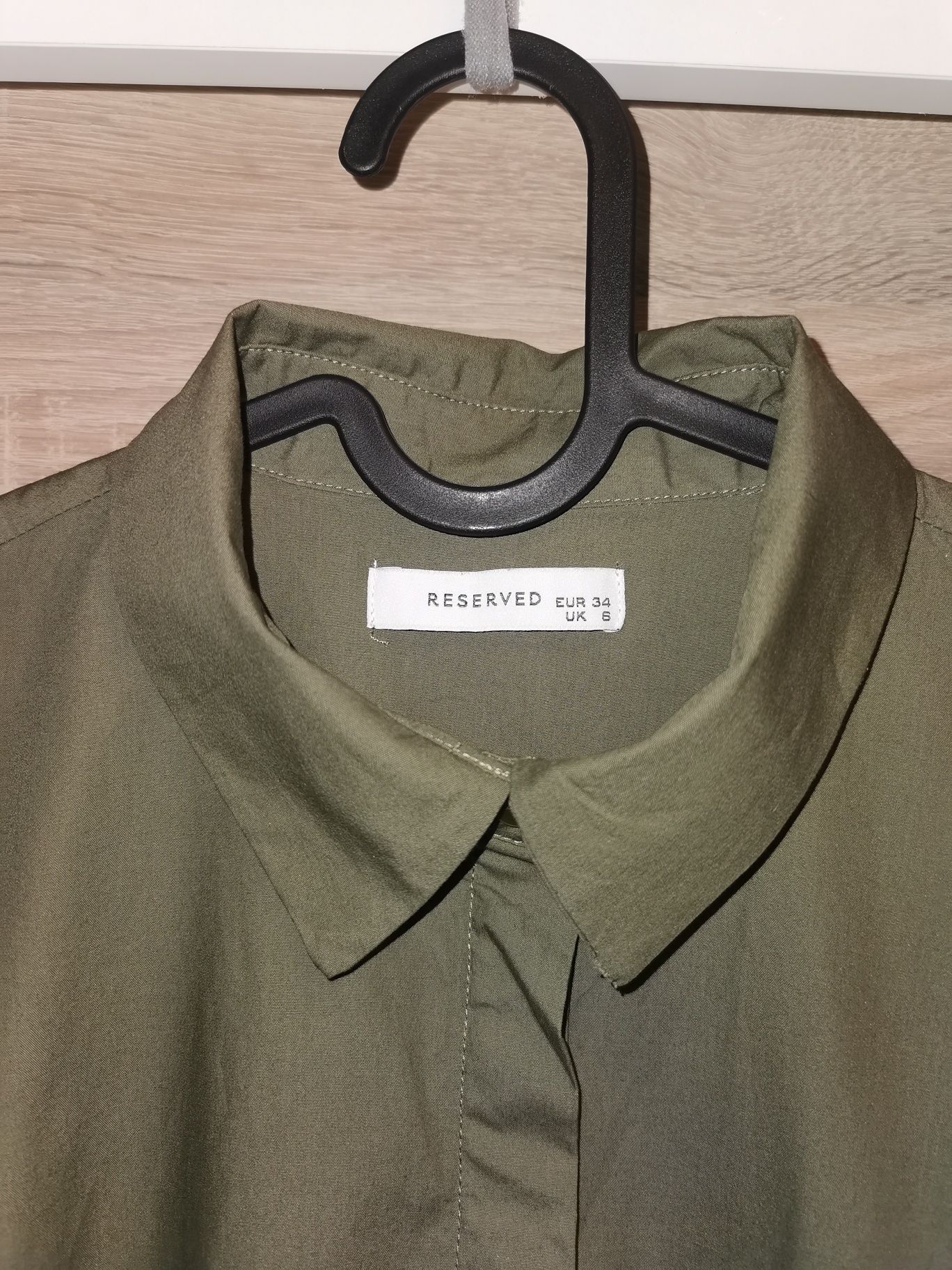 Bawełniana sukienka Reserved 34 XS khaki army green falbanki