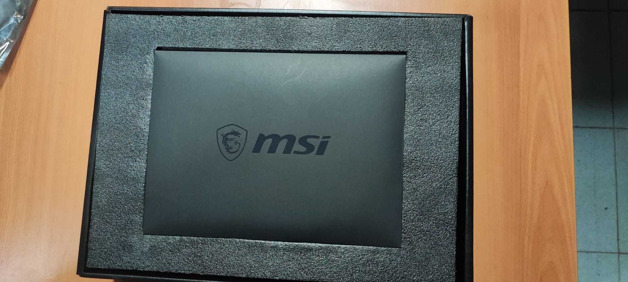 Placa Gráfica MSI Gaming X Trio AMD Radeon RX 6800 16GB DDR6