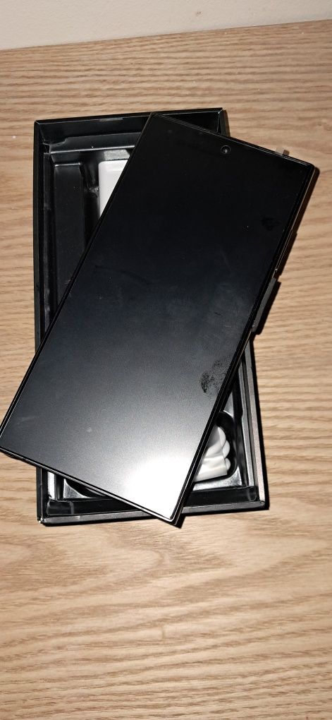 Smartfon smartphone s24 ultra  8/256GB