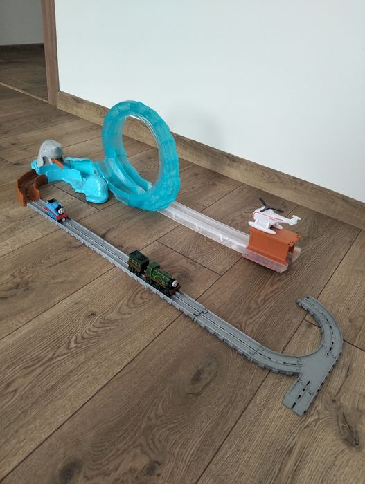 Залізниця трек Томас і друзі (Thomas and friends) + 2 поїзди