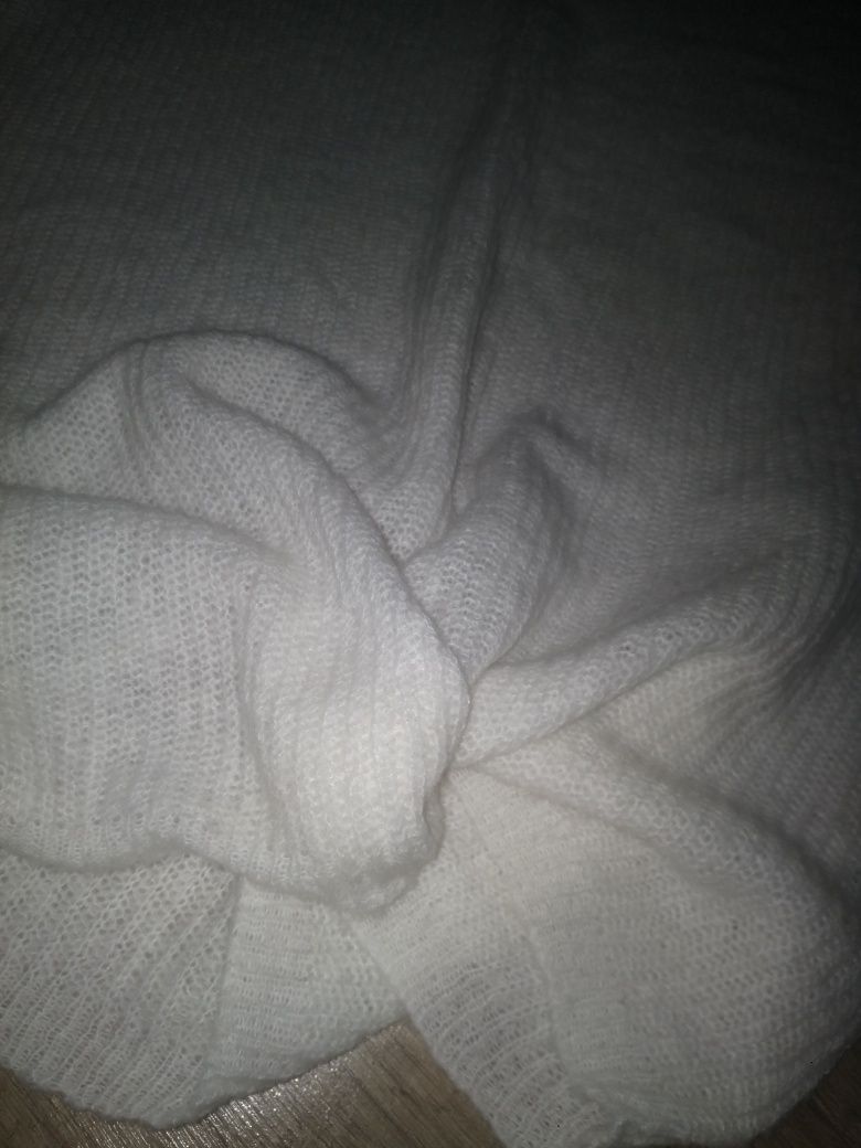 Swterek oversize śmietankowy ROM. S/M