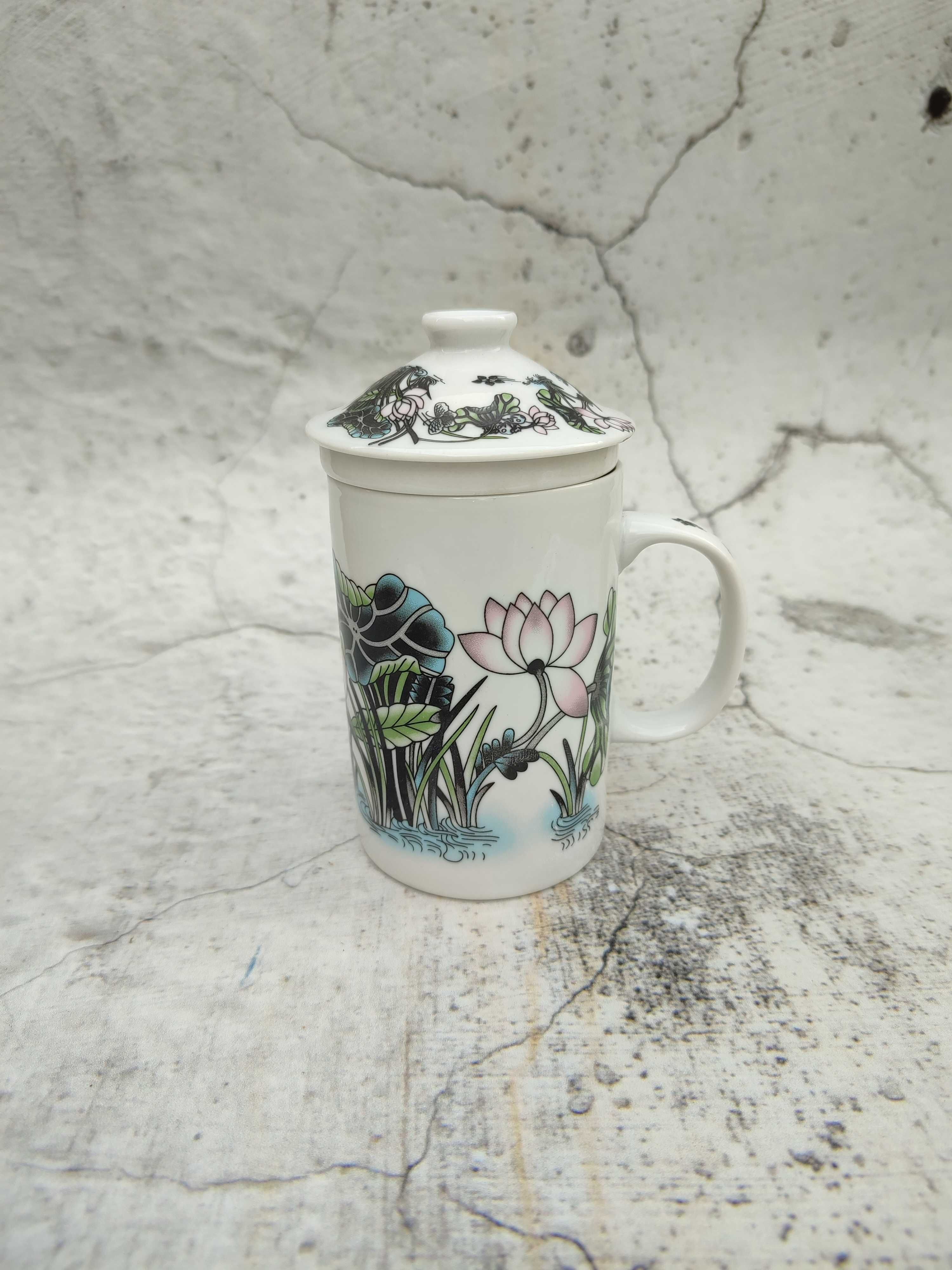 Porcelanowy kubek z zaparzaczem - vintage - design