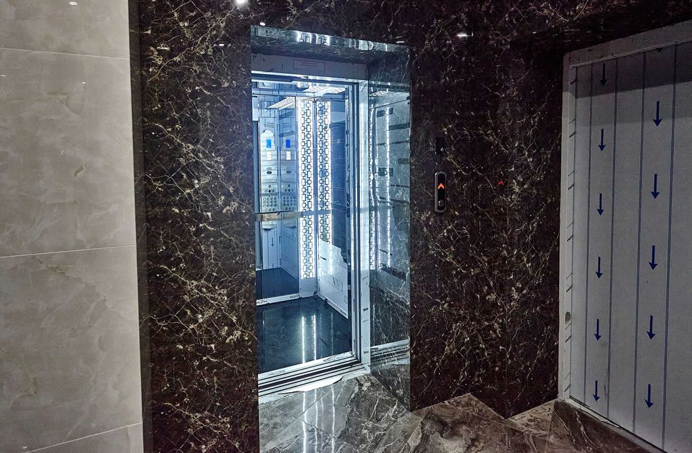 Без комисии!Авторская 3к.квартира,новострой,ул.Мироносицкая 74, центр.