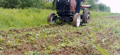 Міні трактор компактний