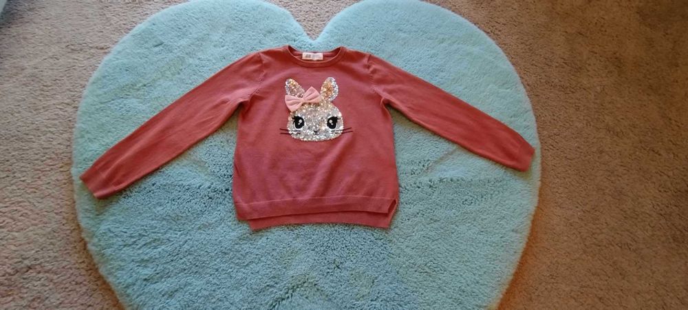 Swetry H&M 110/116 dla dziewczynki z cekinami
