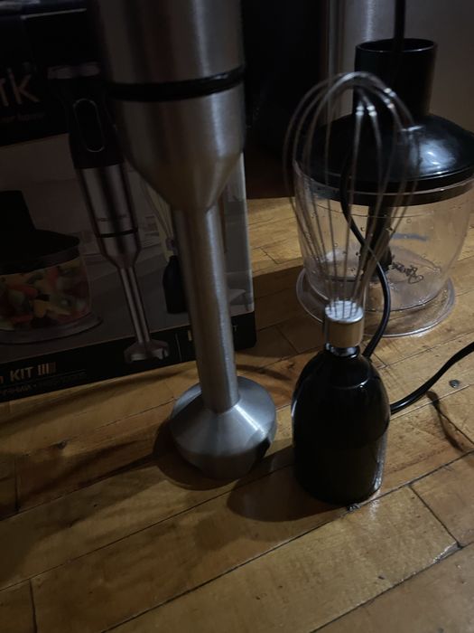 Блендер погружной Housemark 1000вт