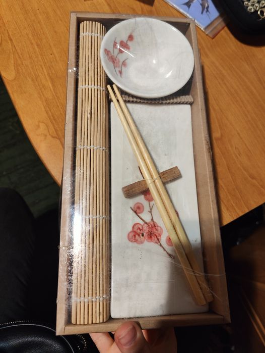 Набор для суши , на подарок или для личного пользования)