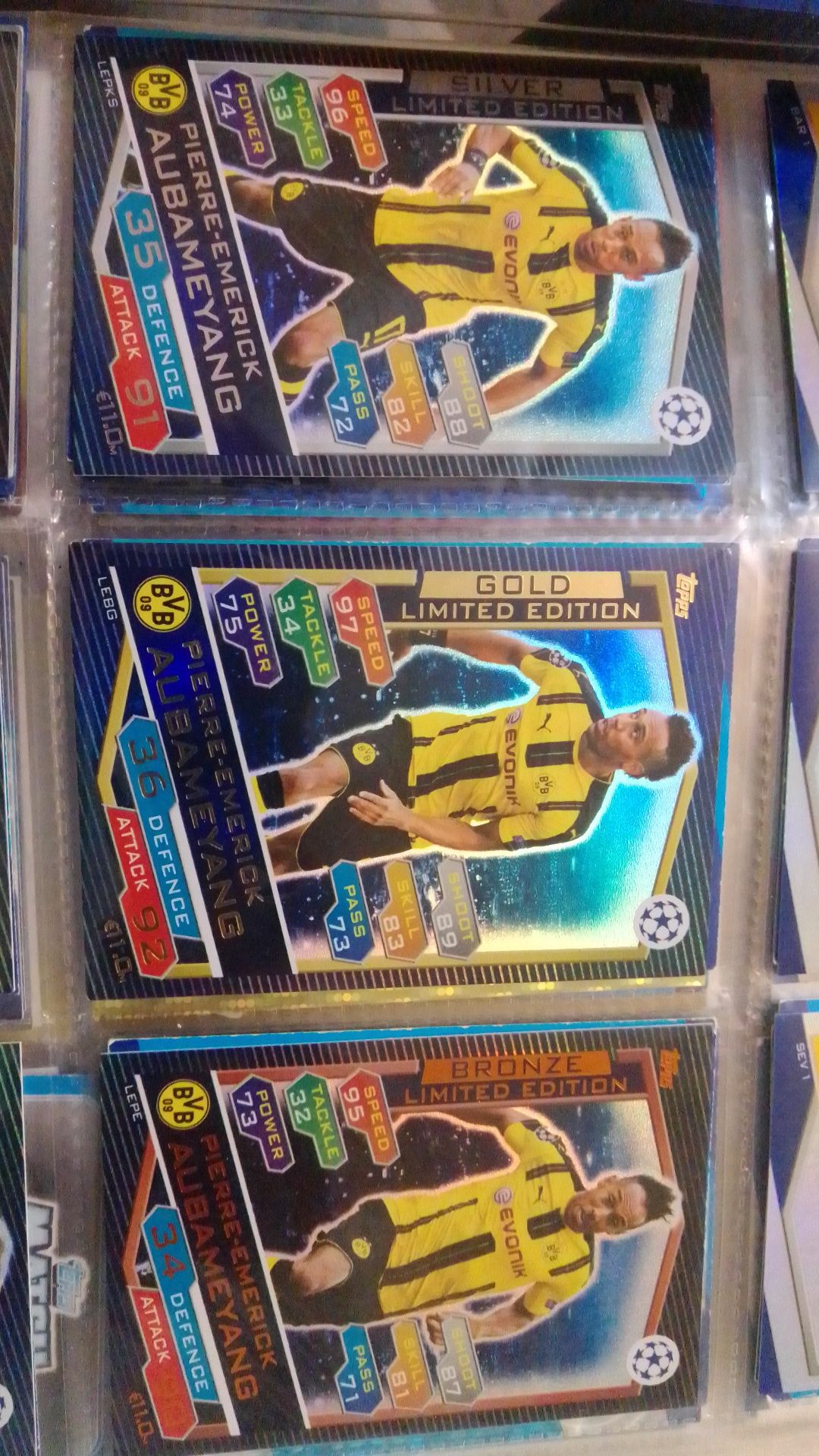 Karty limited edition gold Aubameyang match attax 2016/17 Topps