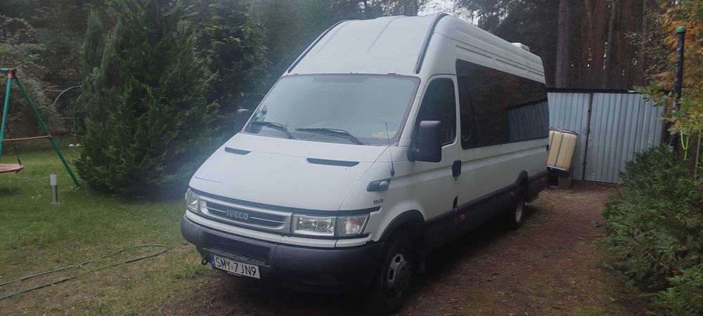 Autobus Iveco daily