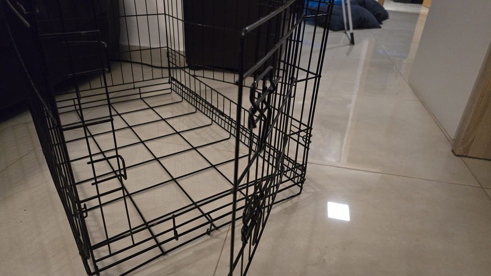 Pet crate / caixa de transporte para cães