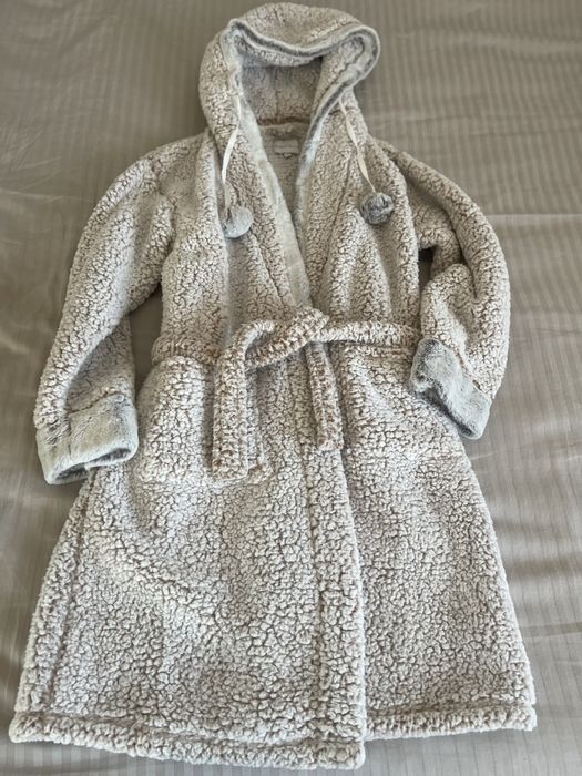 Szlafrok nowy M 38 ciepły kaptur prezent elegancki