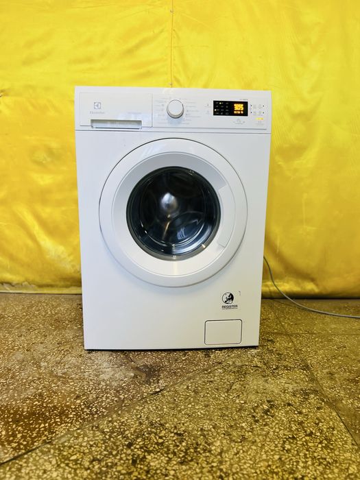 Стиральная машина Electrolux EWS1064EDW,6kg,Class A+