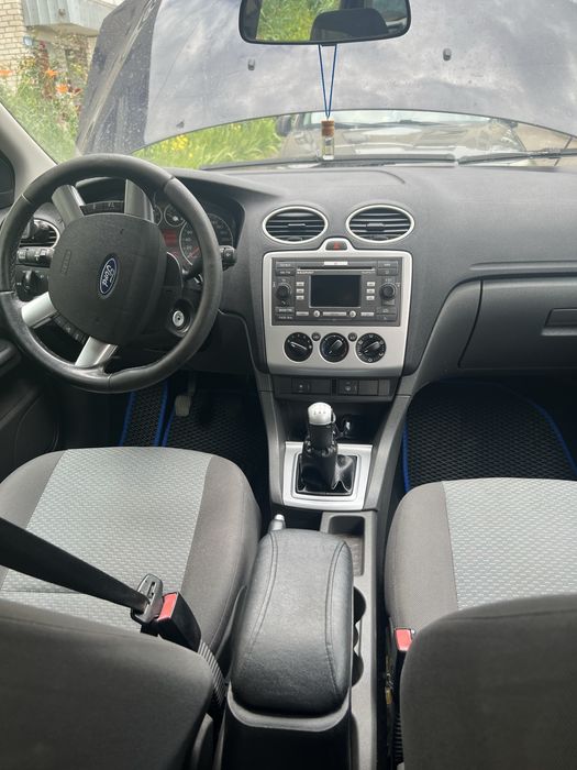 Ford 2007 рік 1.6 дизель на повному ходу , обслужений , вкладень не по