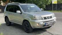 Nissan-xtrail 2.2d 4x4