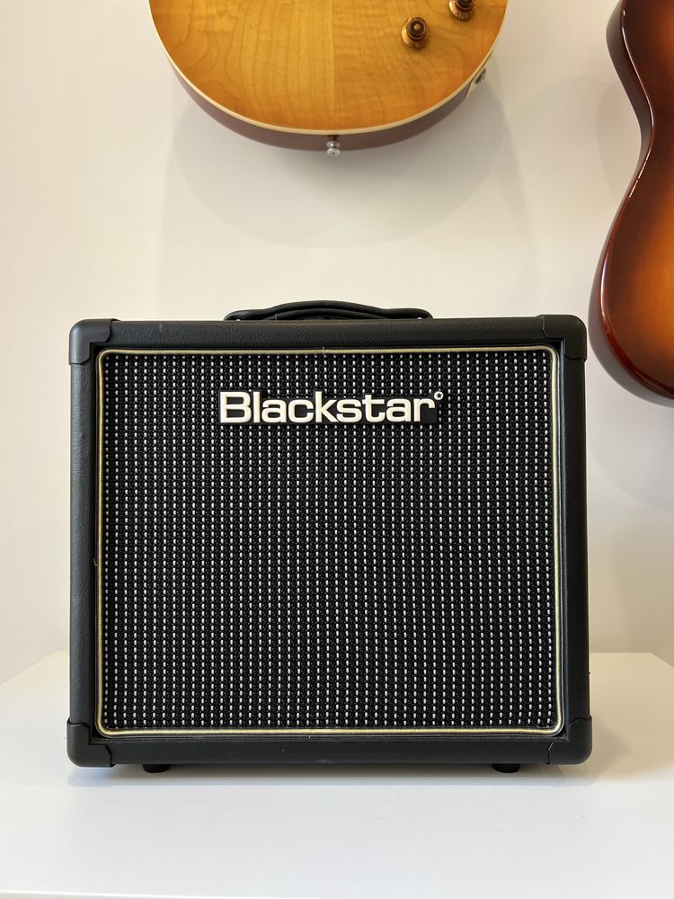 Amplificador valvulado Blackstar HT-1R