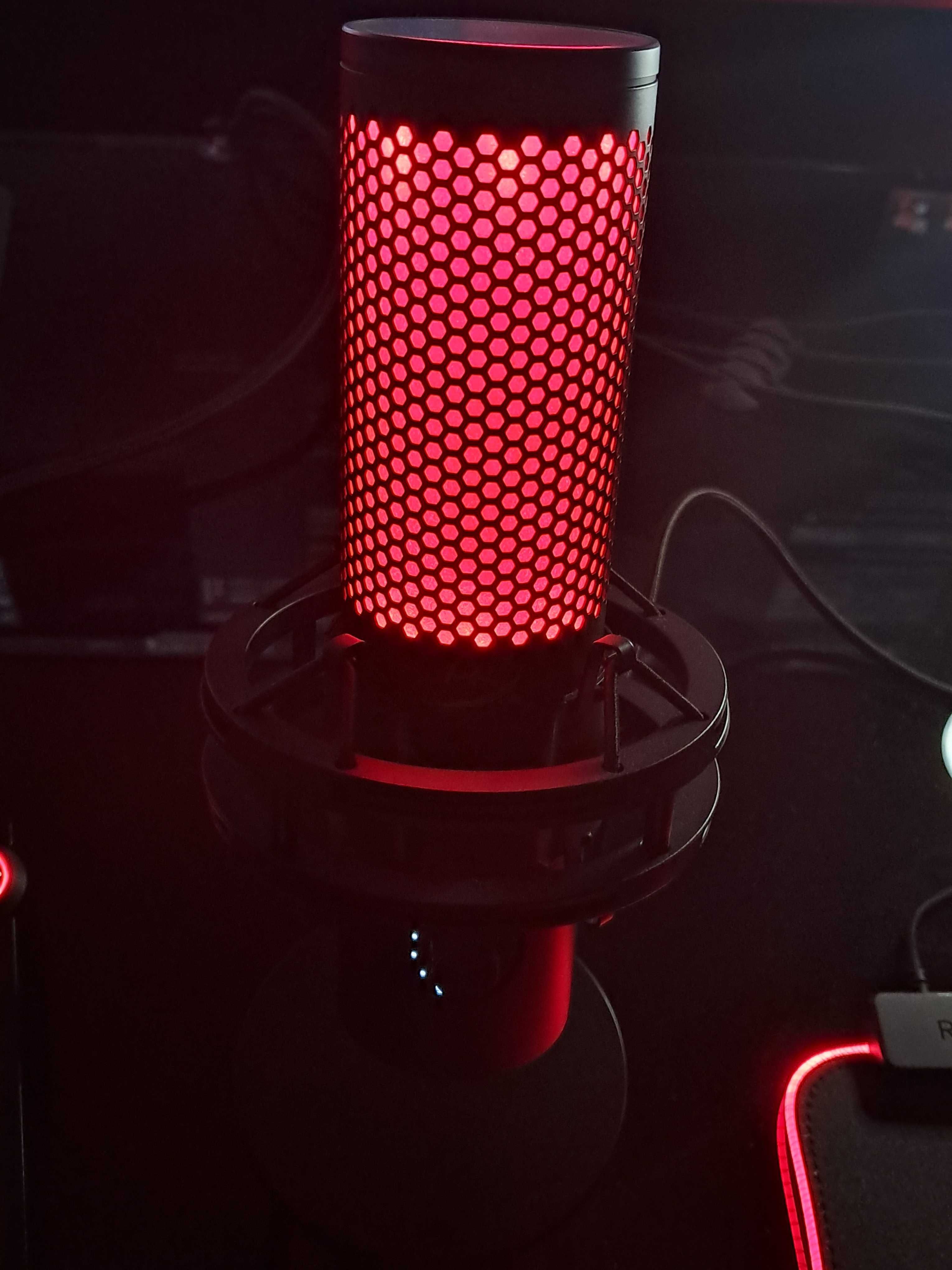 Microfone HyperX QuadCasT2