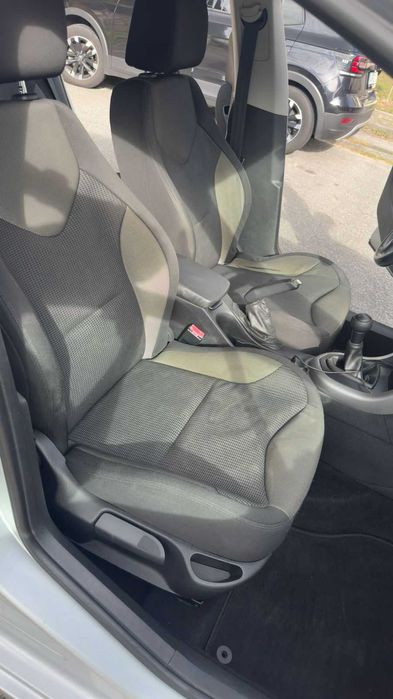 Peugeot 308 1.6 ano 2011