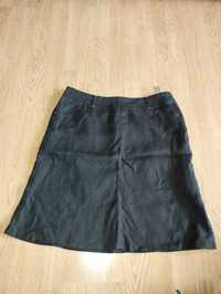 Czarna spódnica letnia cienkie płótno rozmiar 42 lub XL z podszewką