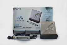 MiniDisc Sony MZ-NF810 + pilot / Net MD / MD LP / FM radio