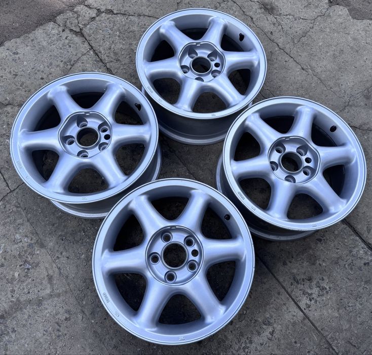 Литые диски r15 5x110 ET-25 на Opel Astra/Zafira/Omega/Vectra/Meriva