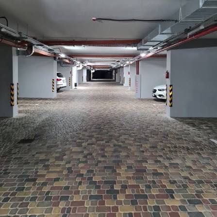 Паркомісце, підземний паркінг. ЖК "Львівський маєток", Софіївська Борщ