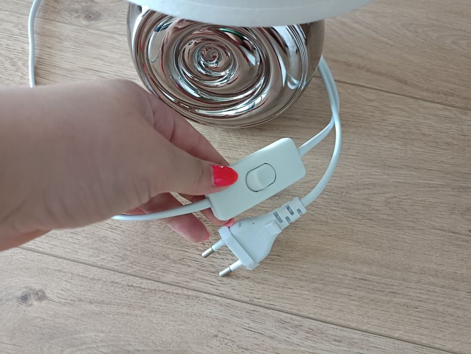 Lampka nocna na stolik biurko