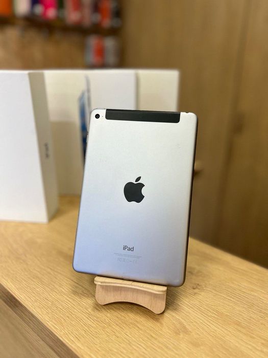 планшет iPad mini 4 128 gb Space Gray 7.9 ідеал з гарантією/для ігор