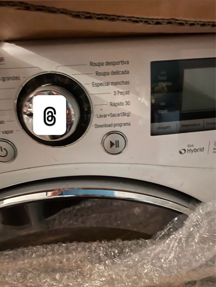 Máquina de Lavar e Secar Roupa LG