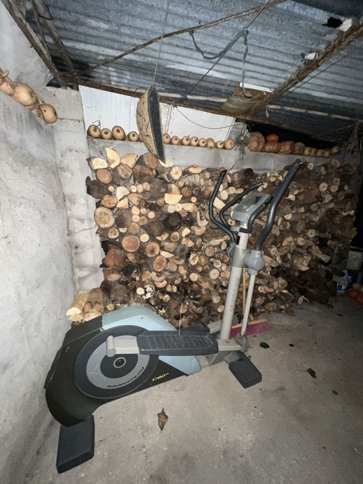 Máquina Eliptica Tunturi